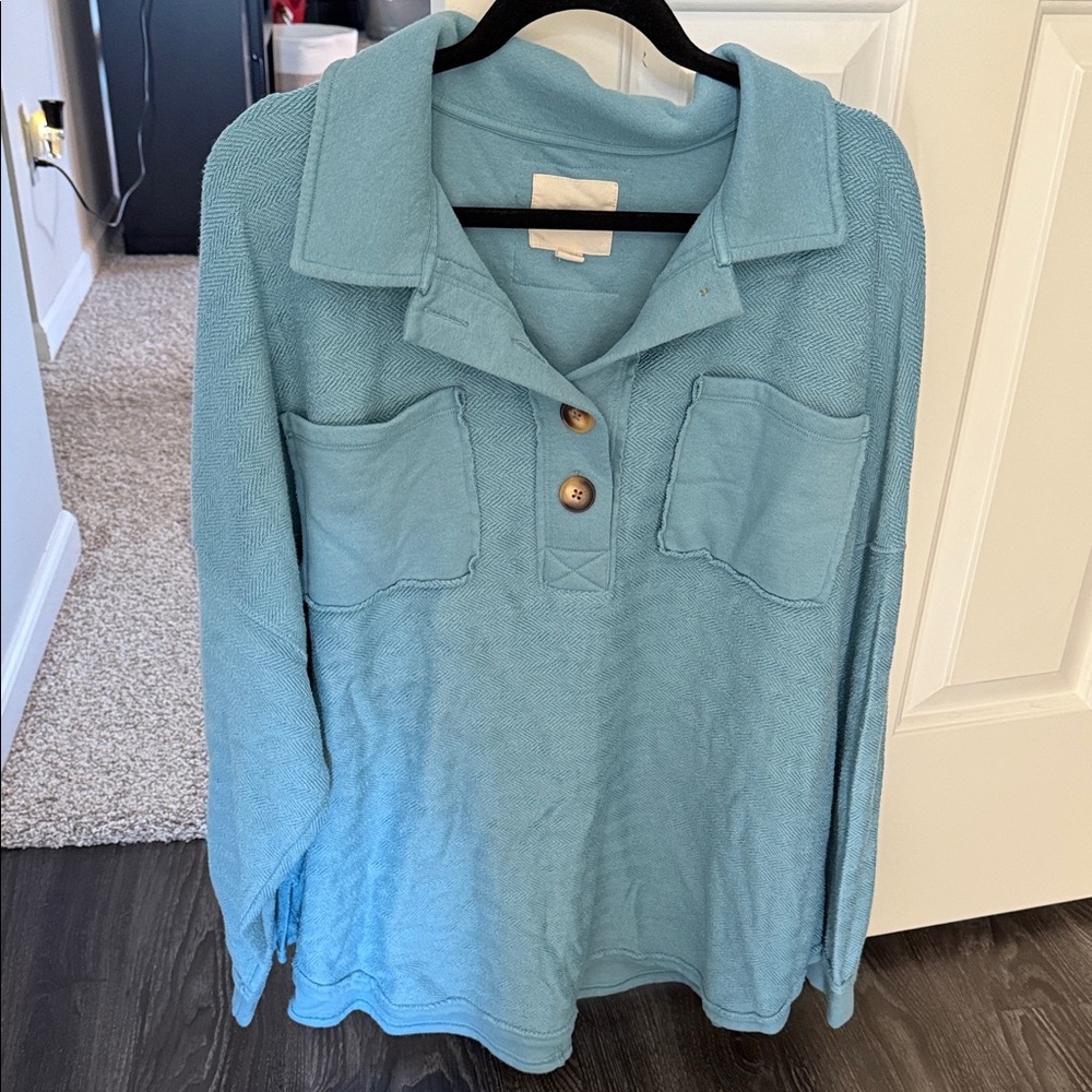 American Eagle Outfitters Light Blue Button Down Shirt
